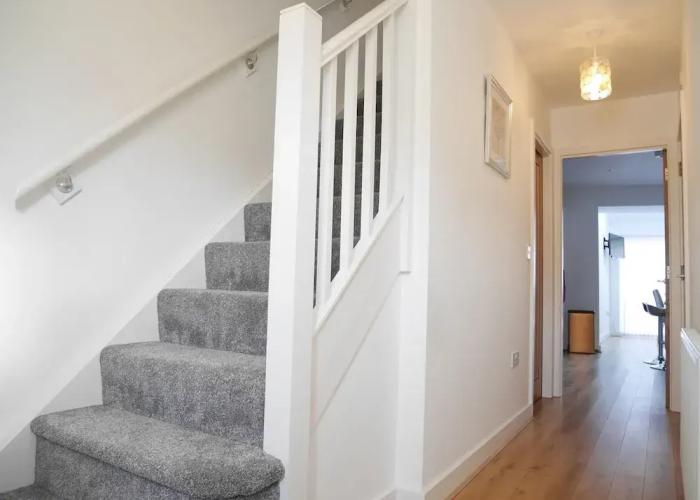 Lower Gill Gardens Penthouse