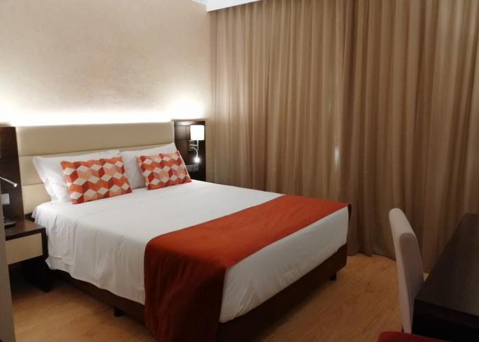 Hotel Mónaco