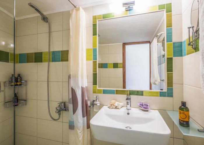 Aris Hotel