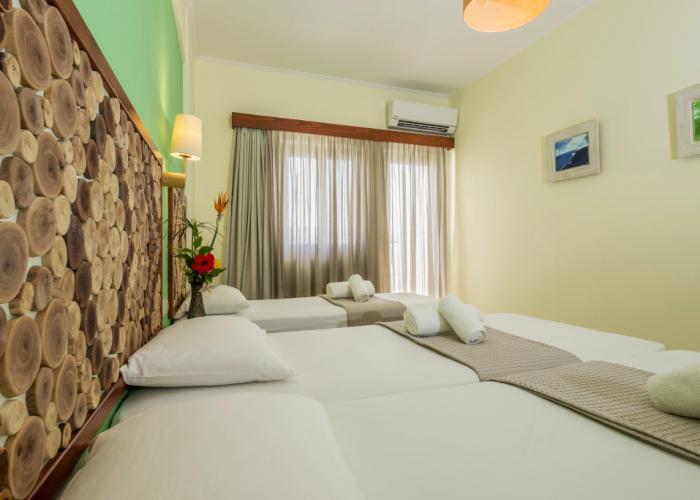 Aris Hotel