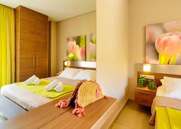 Relax Hotel
