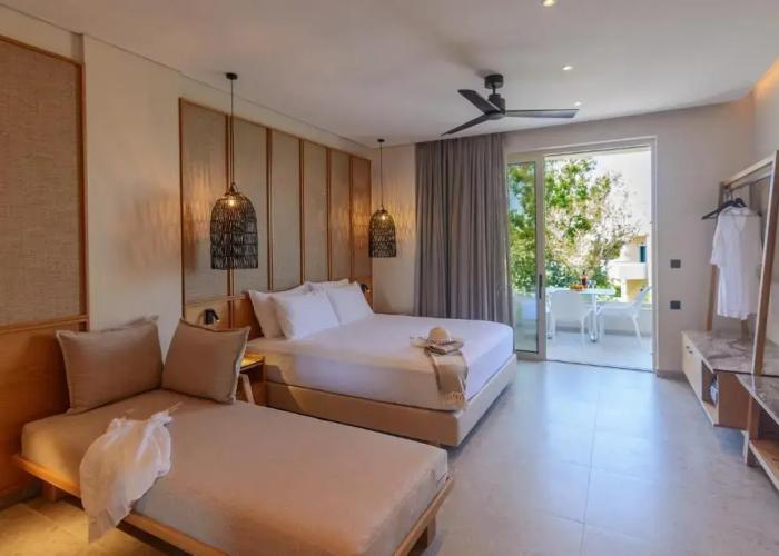 Relax Hotel