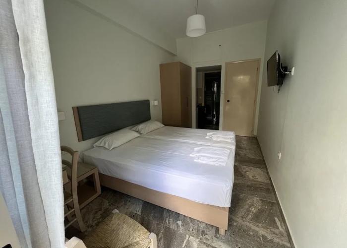 Neapolis Rooms & Apartments
