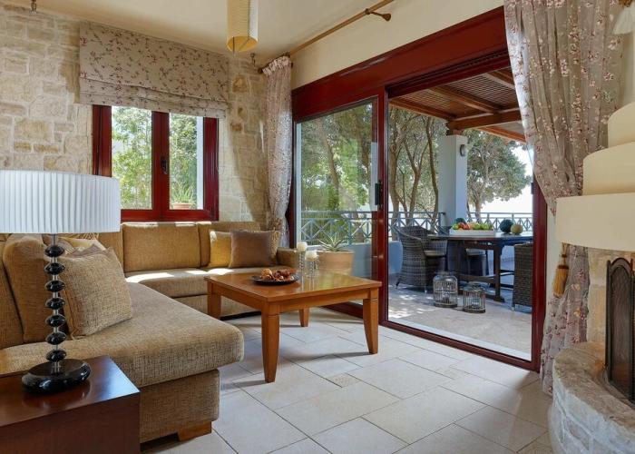 Okeanides Villas