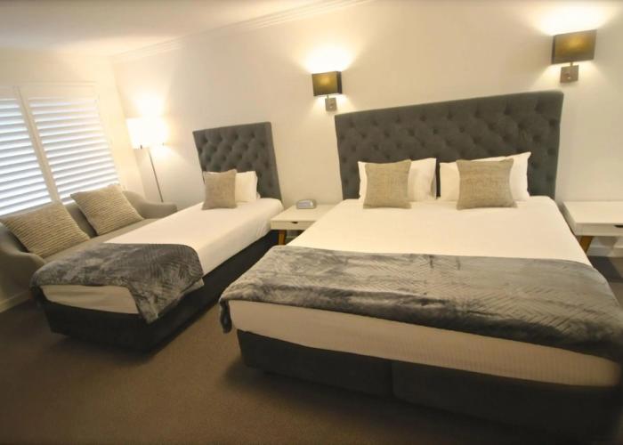 Quays Hotel