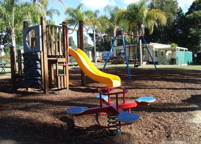 Batemans Bay Holiday Park - Hostel