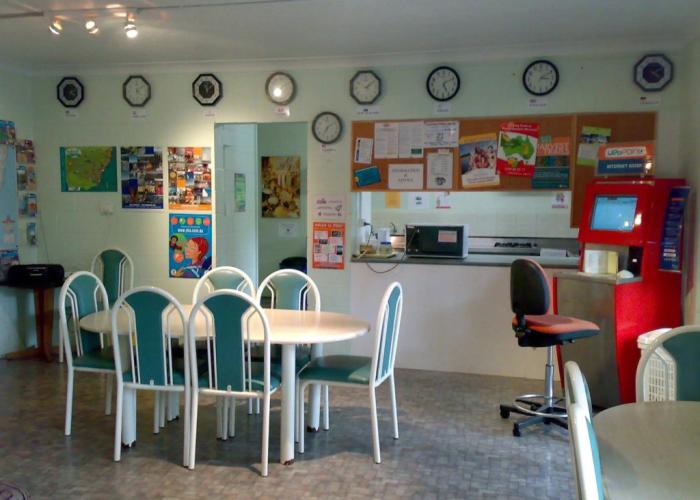 Batemans Bay Holiday Park - Hostel