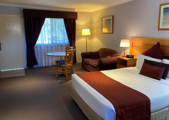 Sunseeker Motor Inn