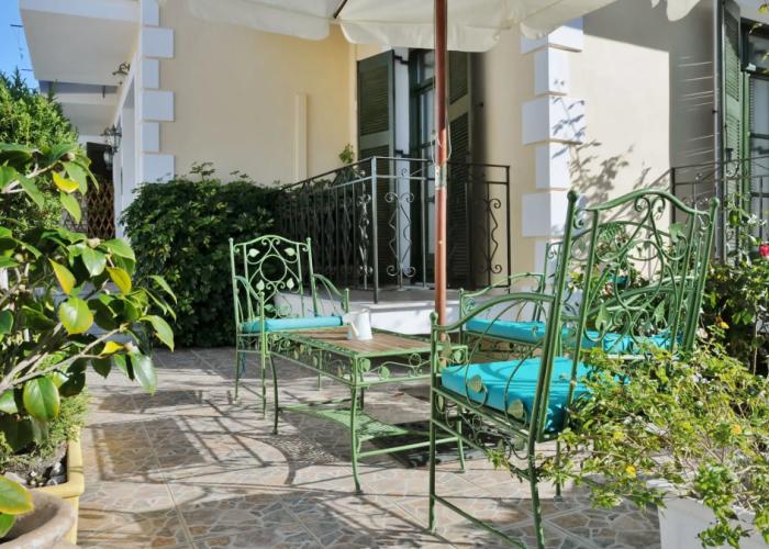 Kastro Hotel