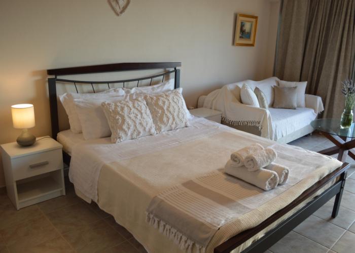 Best House Petit Pylos Messinias