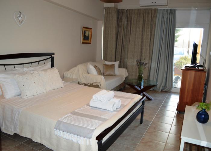 Best House Petit Pylos Messinias