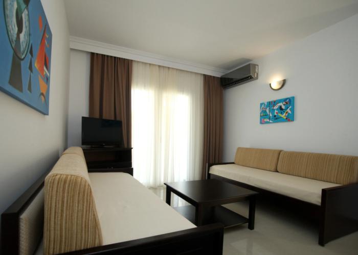 Naias Beach Hotel