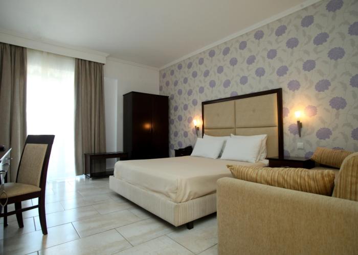 Naias Beach Hotel
