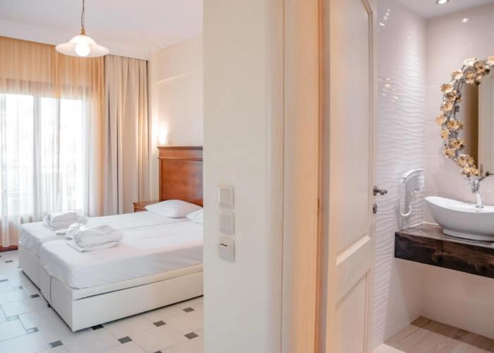 Tresor Hotel