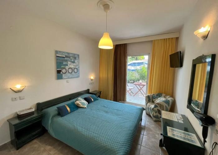 Victor-Eleni Hotel