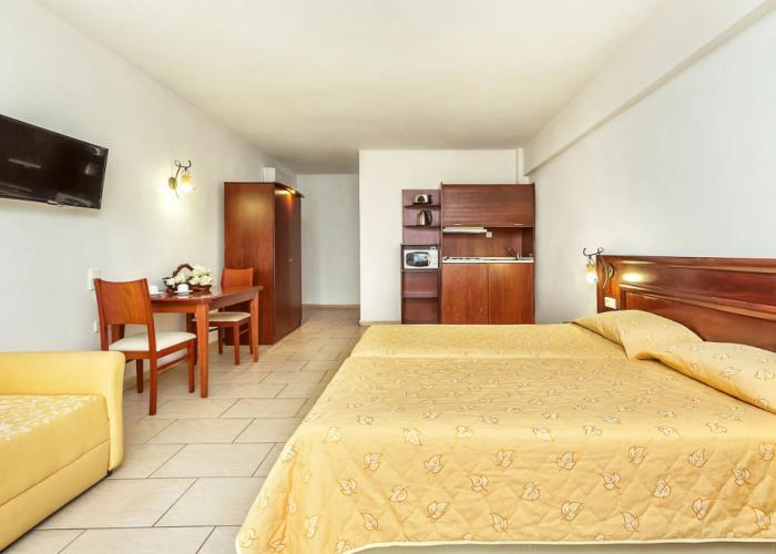 Nereides Hotel