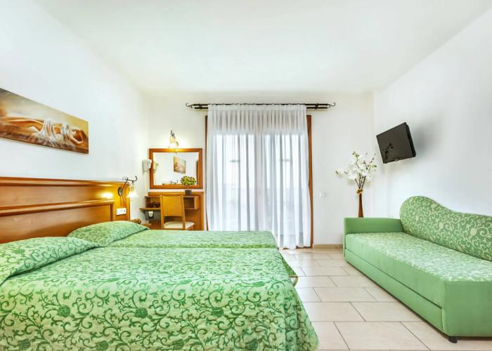 Nereides Hotel