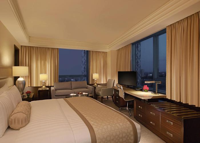 Crimson Hotel Filinvest City Manila