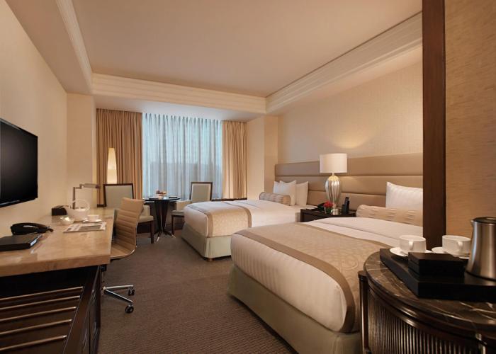 Crimson Hotel Filinvest City Manila