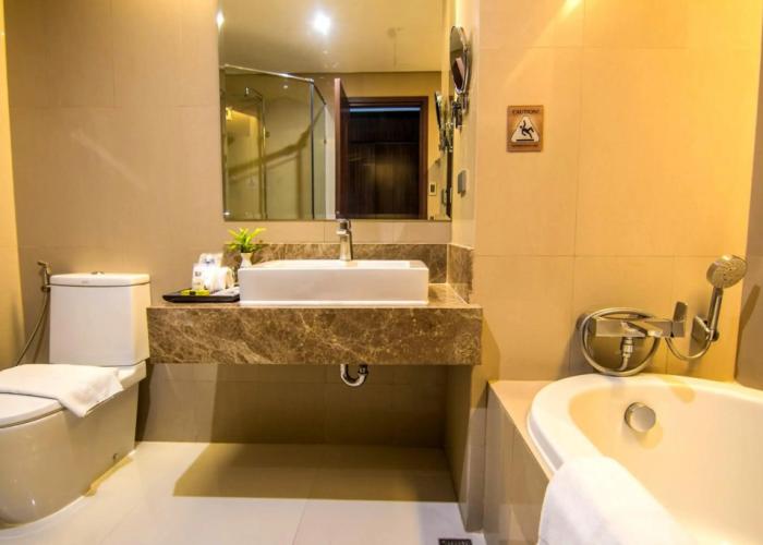 Acacia Hotel Manila