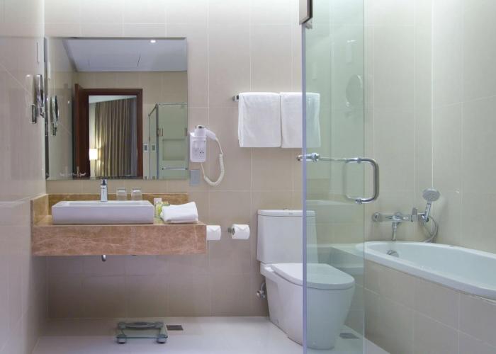 Acacia Hotel Manila