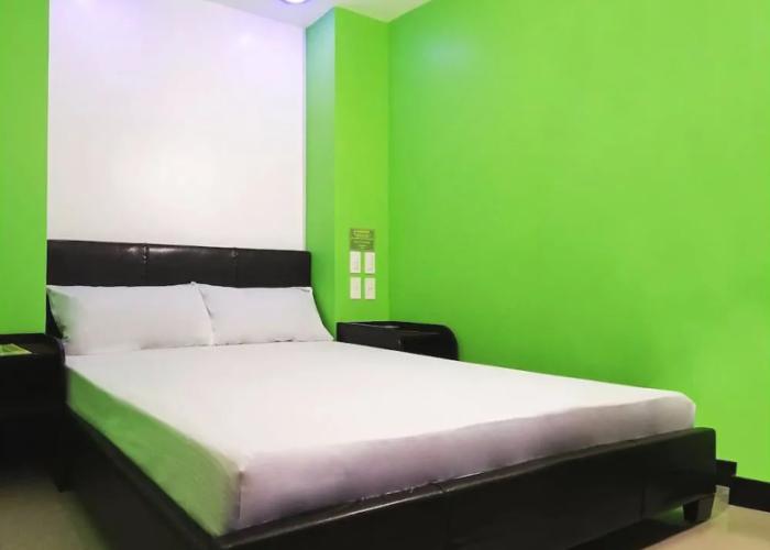 OYO 717 Ranchotel Bayanan