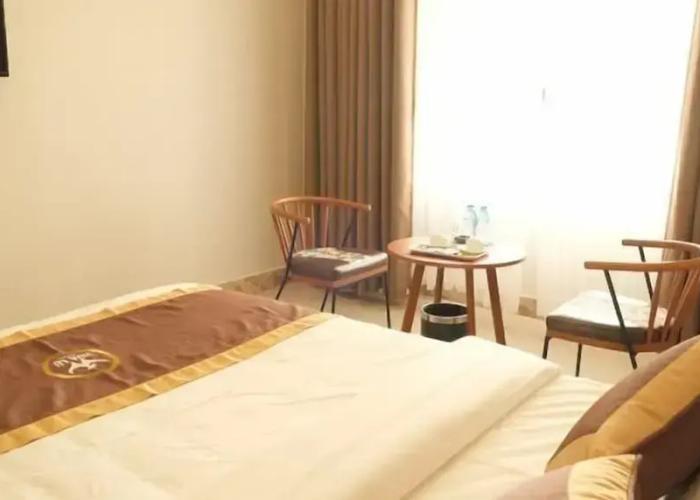 Hoa Lu Hotel