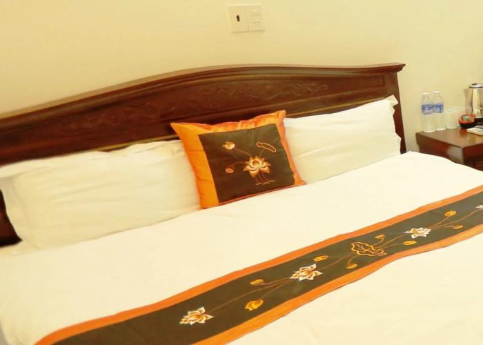 Van Hoa Ninh Binh Hotel