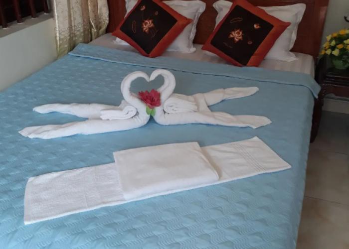 Tamcoc White Swan Hostel