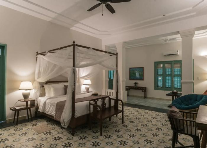 Poulo Condor Boutique Resort and Spa