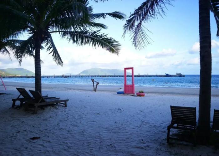 Tan Son Nhat Con Dao Resort