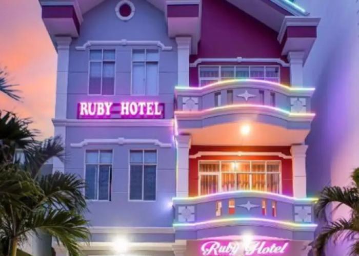 Ruby Hotel