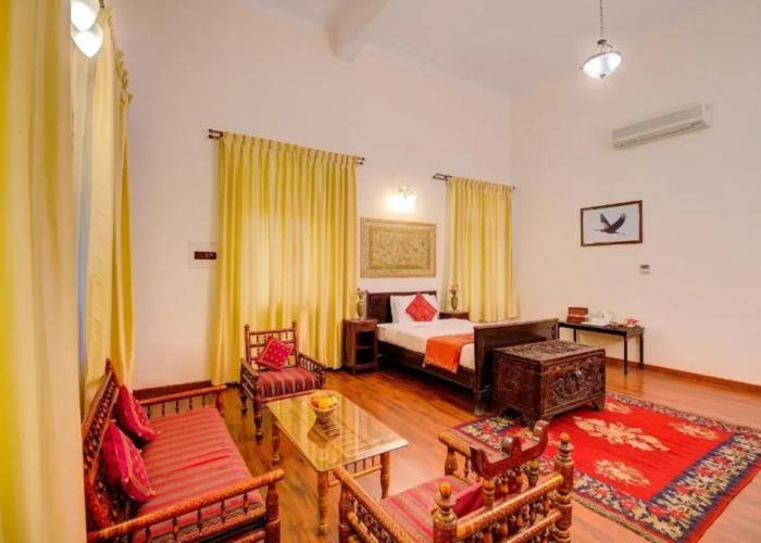 WelcomHeritage Shivavilas Palace