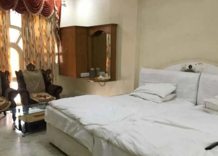 Iroomz Shanbhag Towers International