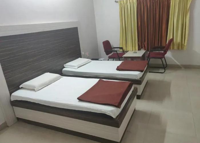 Hotel Parth Residency