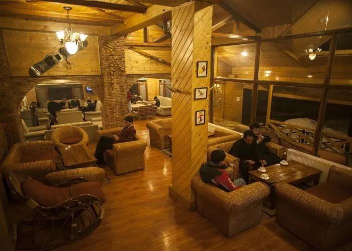 Hotel Heevan Retreat