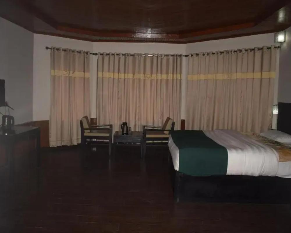 фото Pahalgam hotel