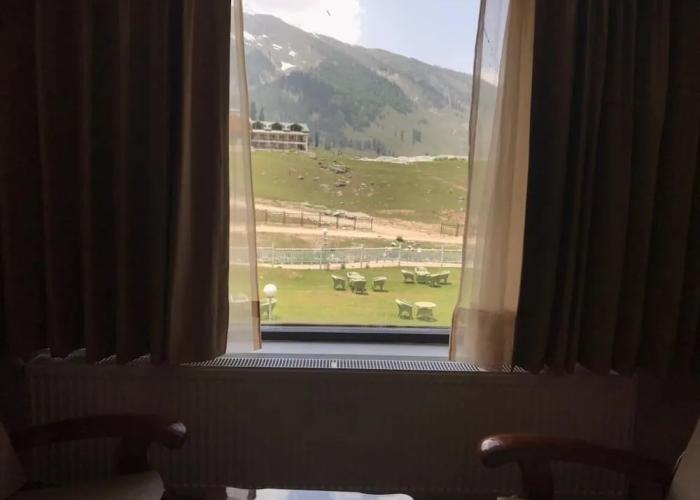 Country Inn & Suites by Radisson, Sonamarg