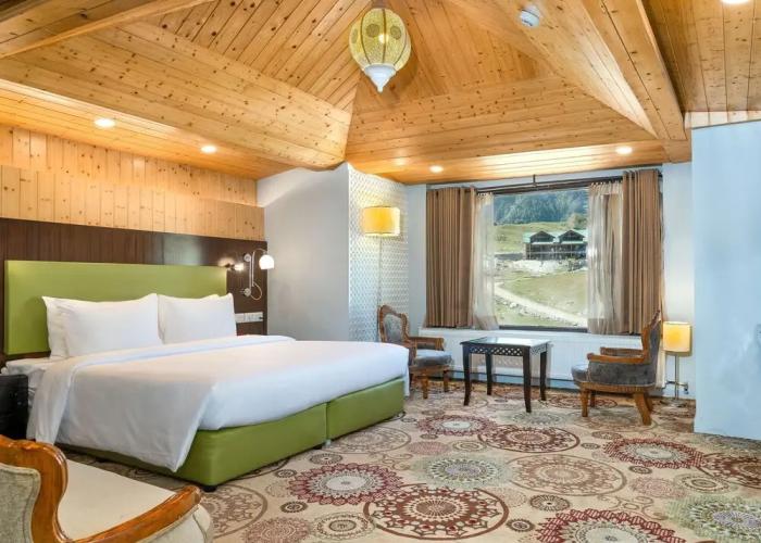 Country Inn & Suites by Radisson, Sonamarg
