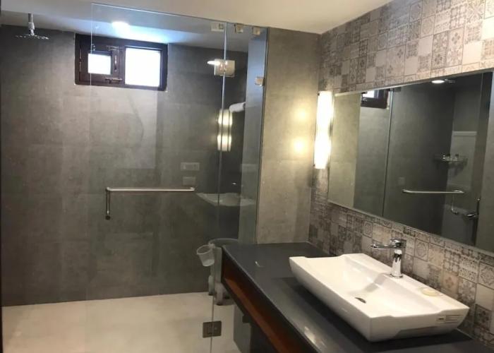 Country Inn & Suites by Radisson, Sonamarg