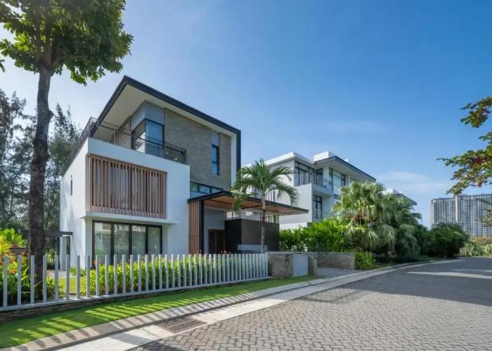Montgomerie Links Hotel and Villas
