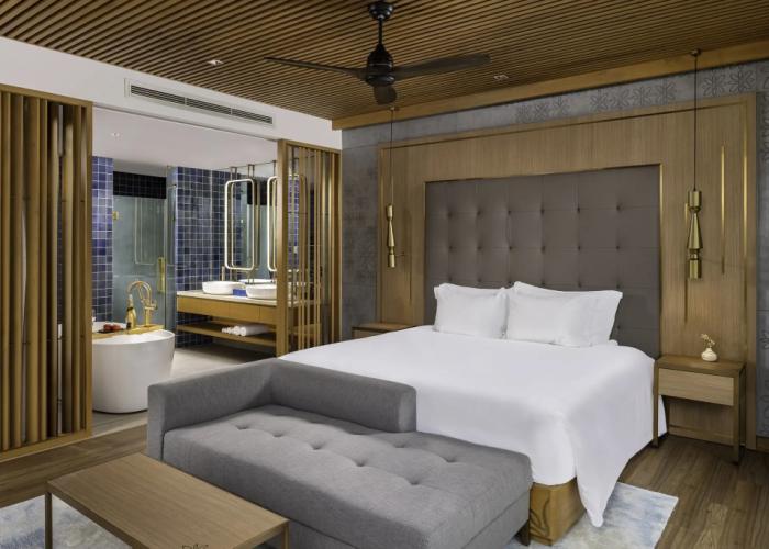 Wyndham Hoi An Royal Beachfront Resort & Villas
