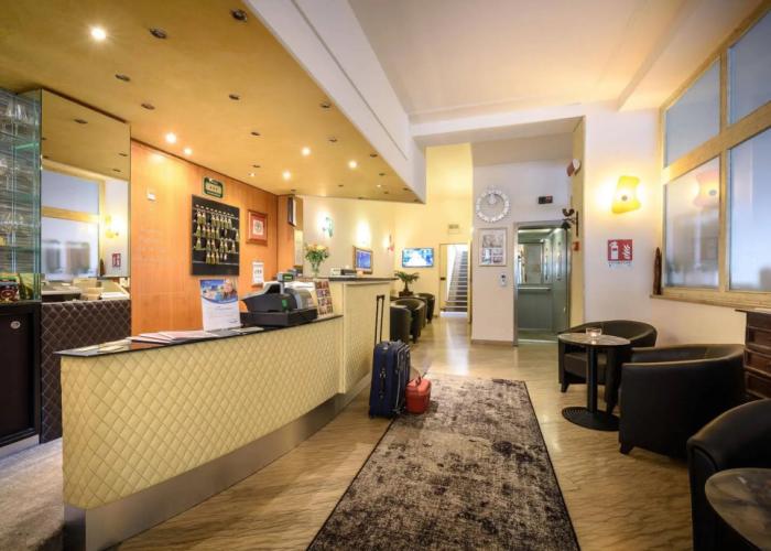 Hotel Corona
