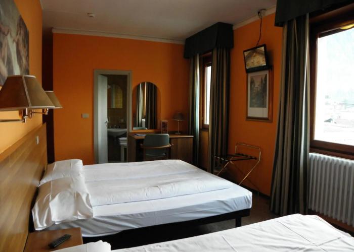Hotel Corona