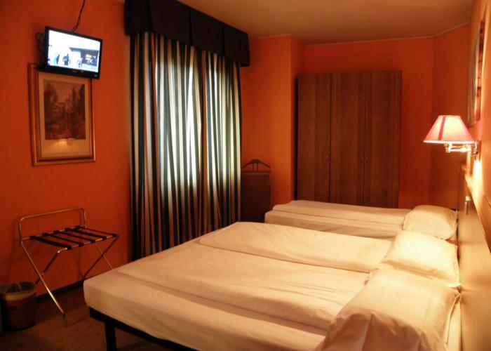 Hotel Corona