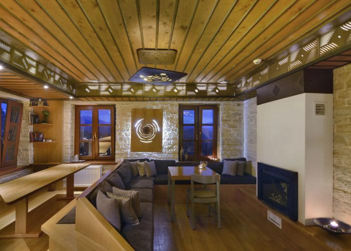 Dilofo Hotel Luxury Suites