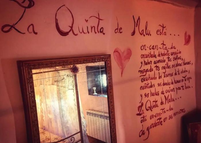 Room in Guest Room - La Quinta de Malu Romantic Hotel in Cuenca