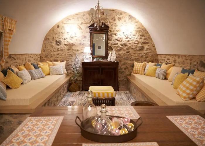 Dandy Villas Dimitsana - a Family Ideal Charming Home in a Quaint Historic Neighborhood - 2 Fireplaces for Romantic Nights