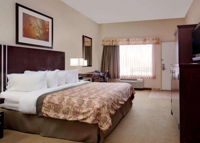 Ramada by Wyndham Lac La Biche