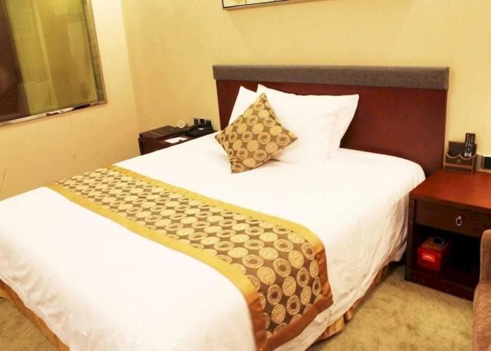 Qingmu Hotel